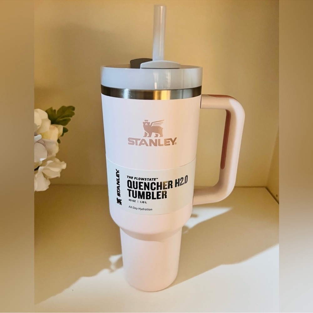 🎉LAST CHANCE🎉Stanley 40oz H2.0 Flowstate Tumbler Rose Quartz‎ - Picture 6 of 10